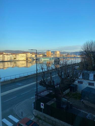 Appartement avec superbe vue sur le Rhône - Location saisonnière - Vienne