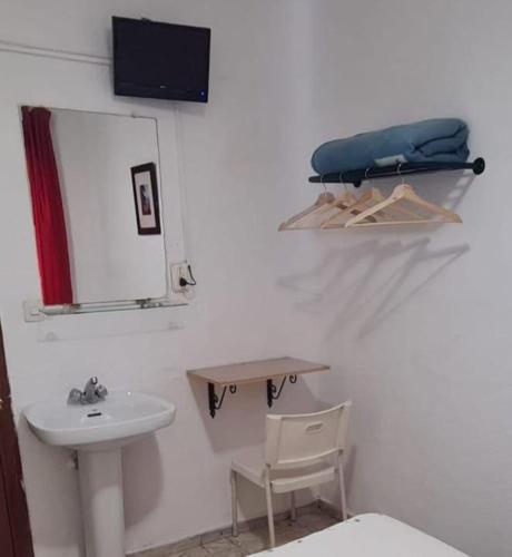 Hostal Rivera - image 3