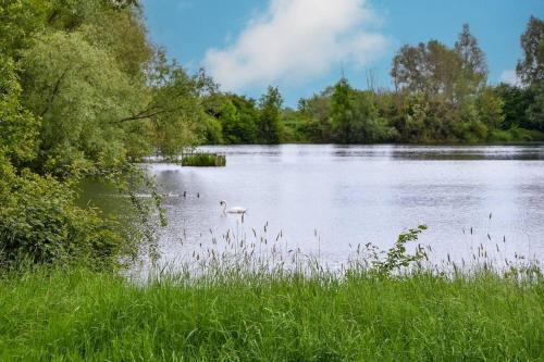 Picture of The Hideaway @ Flagham Cottage.