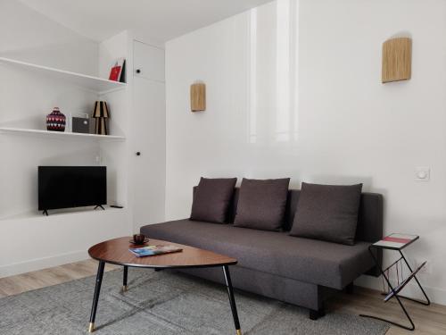 Bel appartement refait à neuf, déco raffinée, fibre, bureau, calme - Location saisonnière - Tours