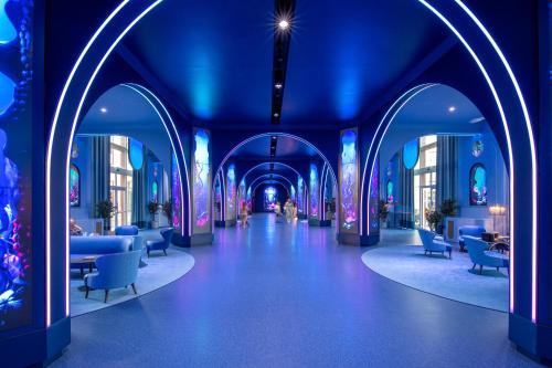 Faciliteter, Le Grand Magic Hotel in Disneyland