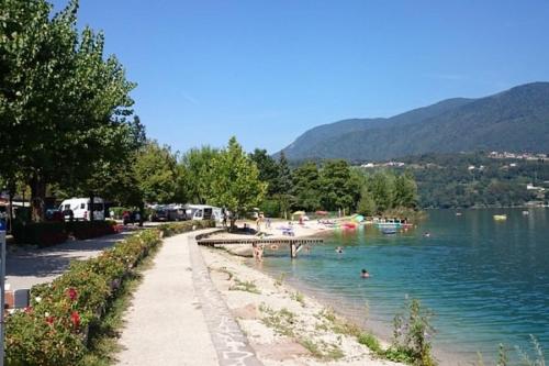 Appartamento Calceranica Al Lago