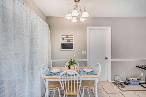 Pet-Friendly Brunswick Retreat with Gas Grill! in Arco