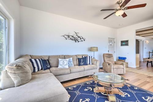 Beachfront Wading River Home with Deck and Grill! in Wading River, USA