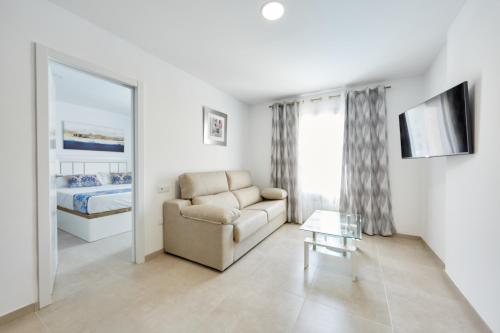 Deluxe Apartment image 10