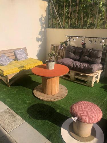 Appartement avec terrasse proche de Rennes in ชานเมืองเรนส์