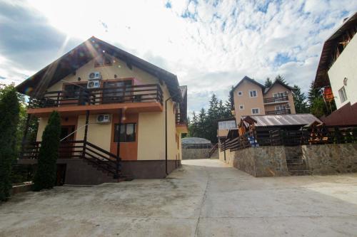 Chalets in Slănic 