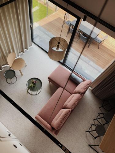 2 bedrooms, 3 beds