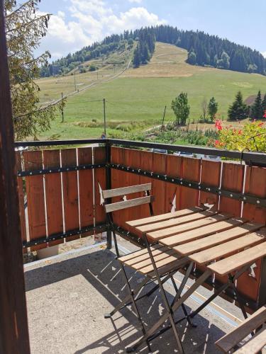 Hotel Au Feu De Bois - image 11