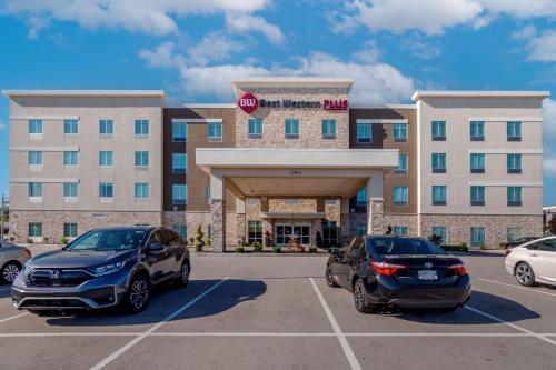 Best Western Plus St. Louis Airport Hotel