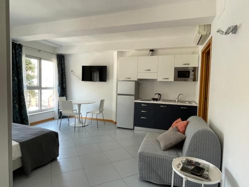  RADA - loft prima fila lungomare sud in Civitanova Marche