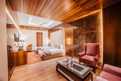 Double or Twin Room image 2