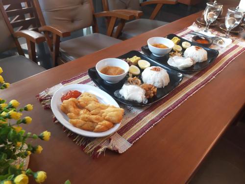 Food and beverages, Walasa Ayu Homes By MSH in Labuan Bajo