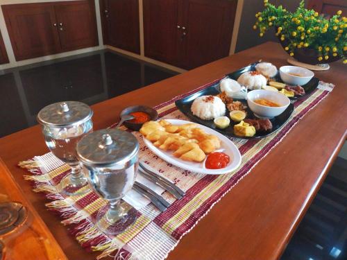 Food and beverages, Walasa Ayu Homes By MSH in Labuan Bajo