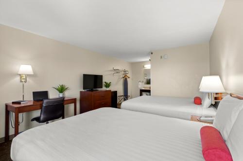 Queen Room with Two Queen Beds