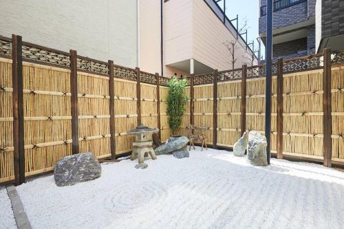 Shinjuku area house with 3BR 2mins to Metro on foot