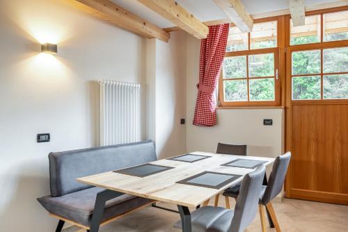  Apart Dolomites in Castello di Fiemme