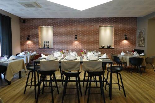 Étterem, Hotel Restaurant de la Poste in Saint-Just-en-Chevalet