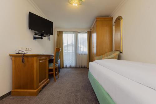 Hotel Tauernhof - image 9