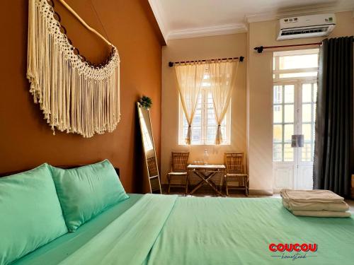 Coucou Homestead - II