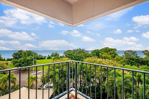 Oceanview Corner - Resort-like Living with Pool, Darwin (foto 5)