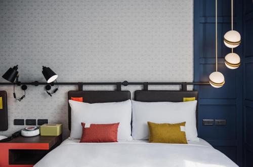 OLAH Poshtel - Taichung Station Room Type - Deluxe Quadruple Room