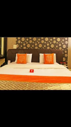 Hotel Orchid Inn