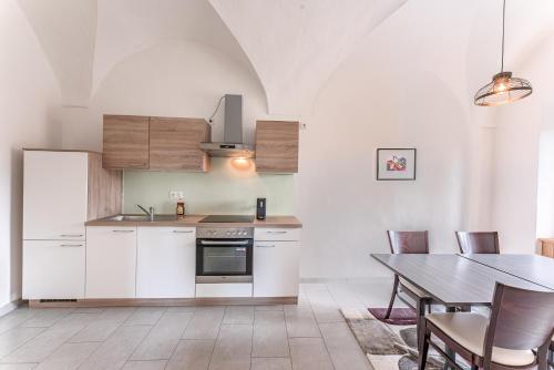 مطبخ, Ferienwohnungen im Kloster in Gars Am Kamp