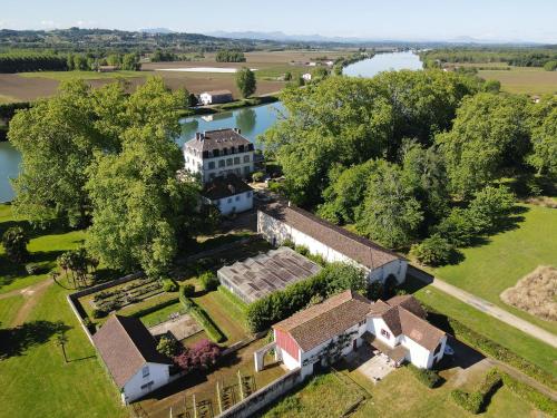 Chateau du Bec du Gave