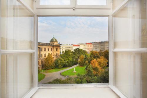 Wenceslas Square Hotel - image 6