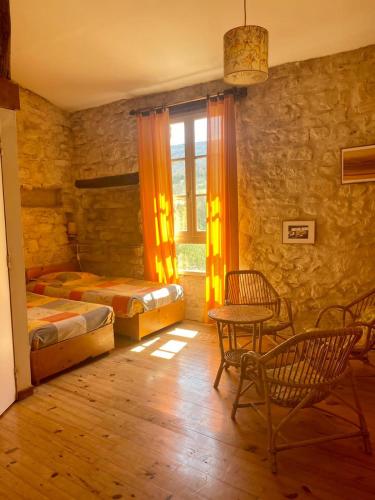 Gîte de la Bastide - Cabania Pays Cathare chambre d'hôte Camps-sur-l'Agly