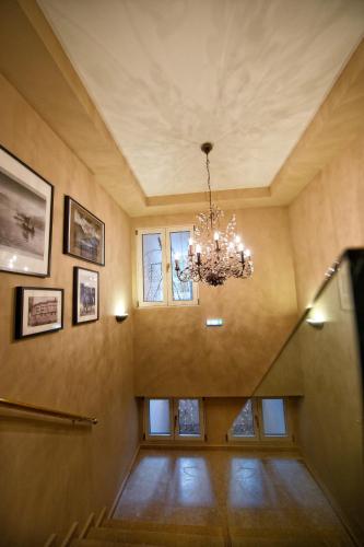 Mir Boutique Hotel - image 7