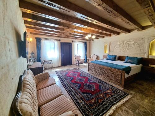Cappadocia Caves Hotel Room Type - Suite with Spa Bath