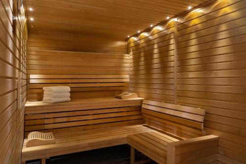 Sauna, Pullman Paris Centre-Bercy Hotel in 12th - Bercy - Gare de Lyon