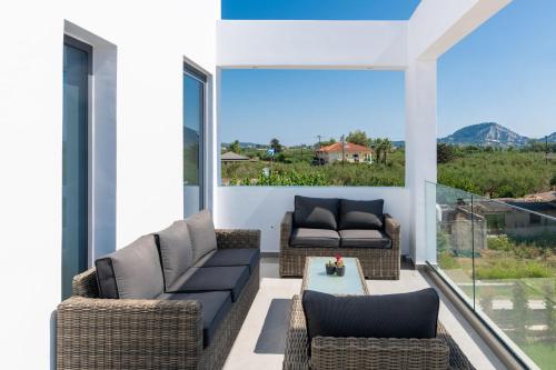 Balkons/terase, Boheme Villas close access to Laganas Resort in Kalpaki