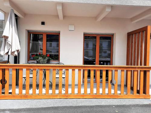 Apartments Hlapi with SPA