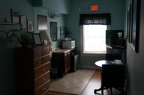 463 Beacon Street Guest House Image 50