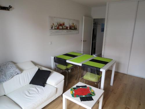 LES BALCONS DE L'OCEAN LES BALCONS DE L'OCEAN