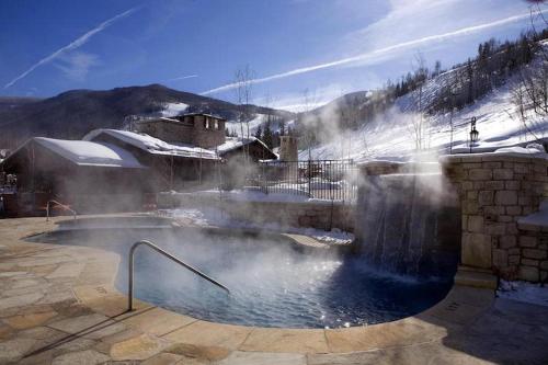 Vail Lodge 2 Bedroom - image 6