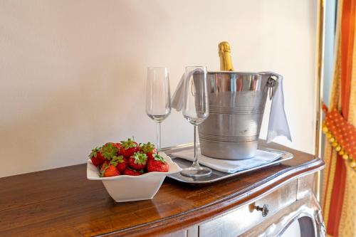 Hotel Bella Venezia - image 5