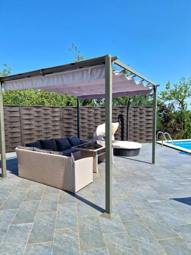 บริการและสิ่งอำนวยความสะดวก, Villa Lella in เบรกี