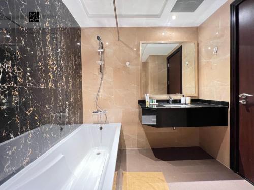 Mira Holiday Homes - Furnished studio in Downtown, Dubai (Foto 6)