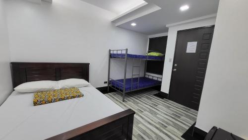 Finteo Skylands Premium Room Type - Standard Studio