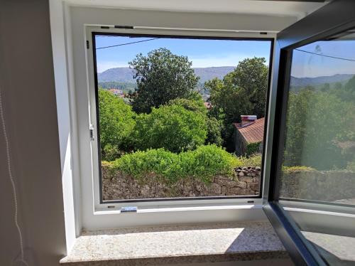 Casa Penedo do Raposo in ฟอร์โนส เด อัลโกเดรส