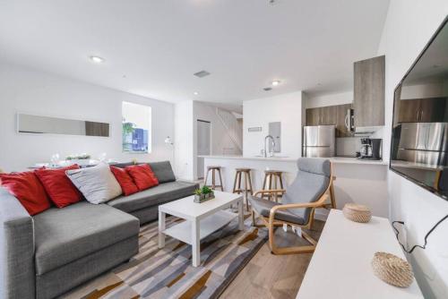 Amazing Town House 15 Min From The beach WFree Parking in Miami, Vereinigte Staaten von Amerika