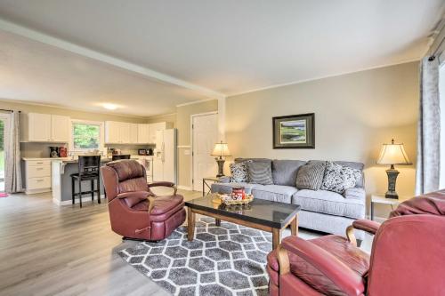 Charming Sanford Hideaway Home with Large Yard in Sanford, USA