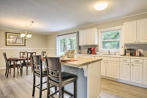 Charming Sanford Hideaway Home with Large Yard in Sanford, USA