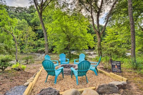 Riverfront Ellijay Home with Game Room and Grill! in East Ellijay (GA)