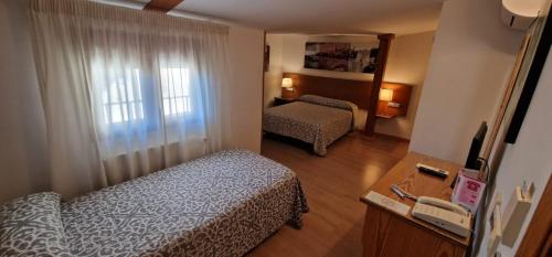 Hostal Santo Tomé - image 8