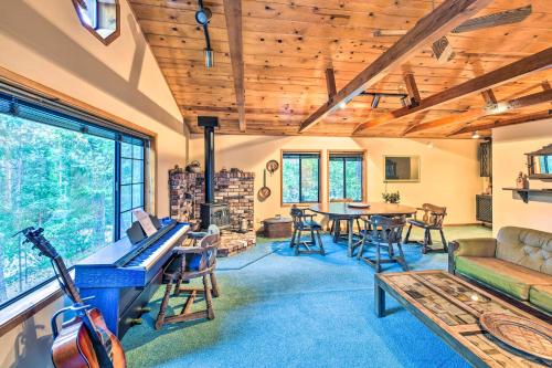 Near Fishing & Hiking: Pioneer Cabin w/ Decks in Pioneer (CA)
